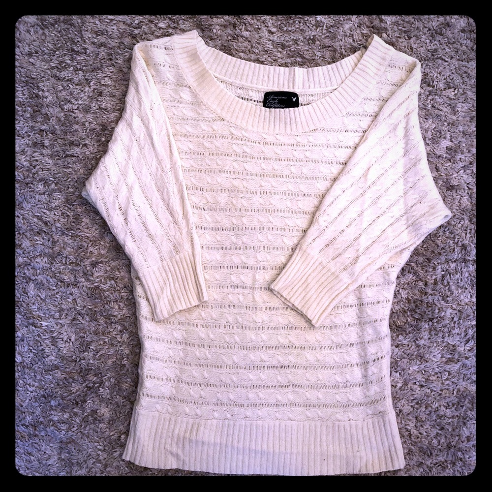 Cream 3/4 Sleeve Sweater